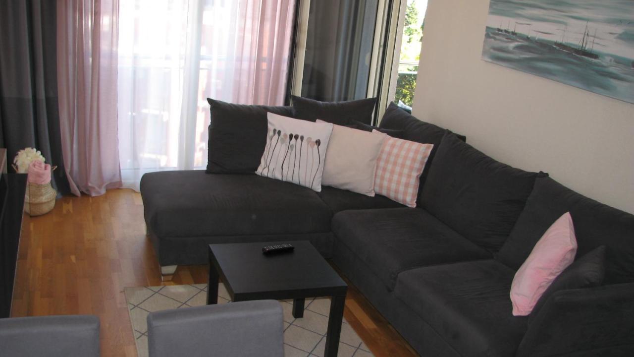 Apartment B&s Lux Budva