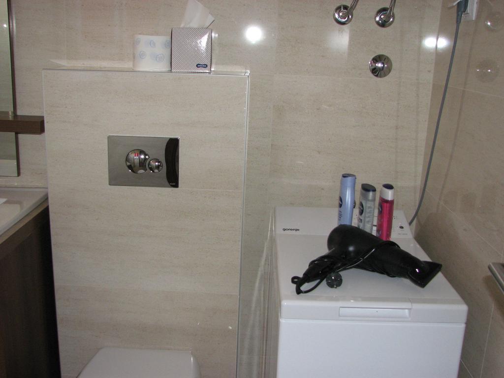 B&s Lux Budva